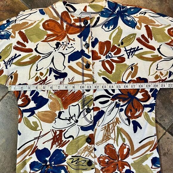 Applause III By Marge Kane Floral Blouse - Picture 7 of 10